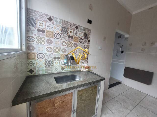 #8 - Apartamento para Venda em Santos - SP - 2