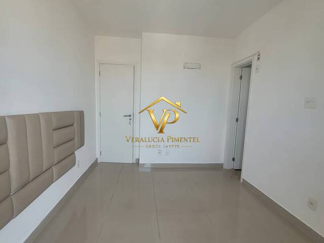 Apartamento para Venda em São Vicente - 4