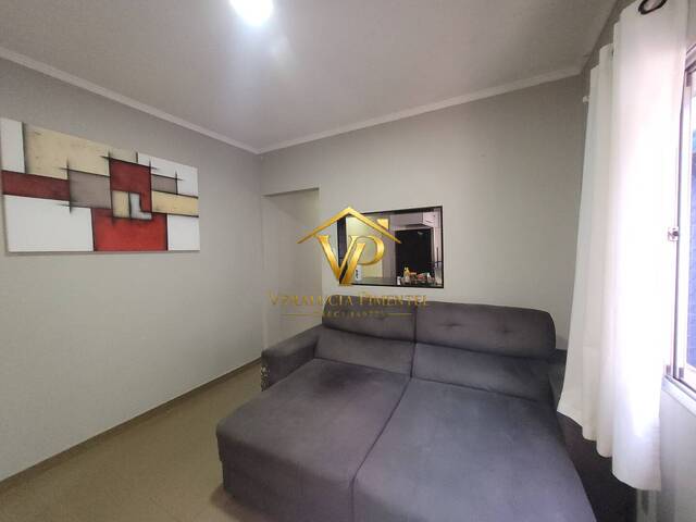 #27 - Apartamento para Venda em São Vicente - SP