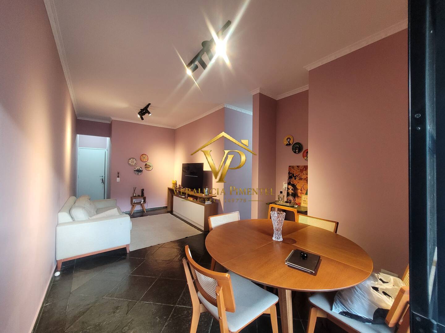 Apartamento, 3 quartos, 95 m² - Foto 2